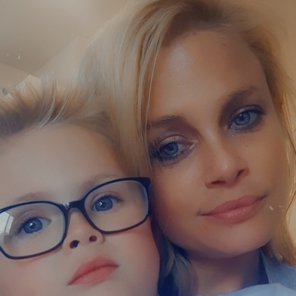 Meet your Posher, Bonnie - Picture 1 of 1